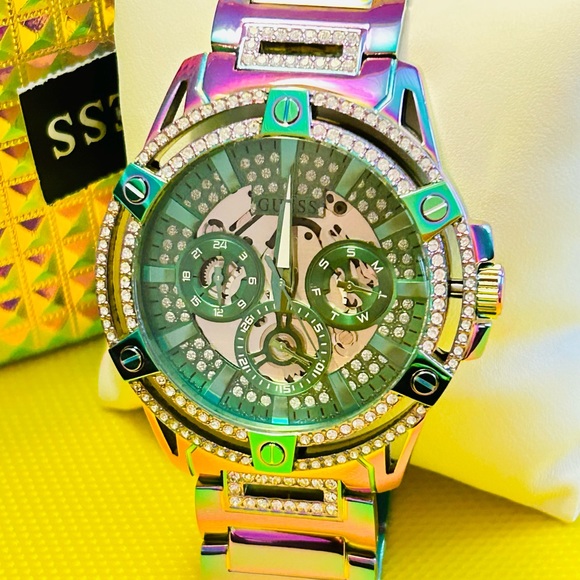 Guess Iridescent unisex  Watch - Picture 2 of 11